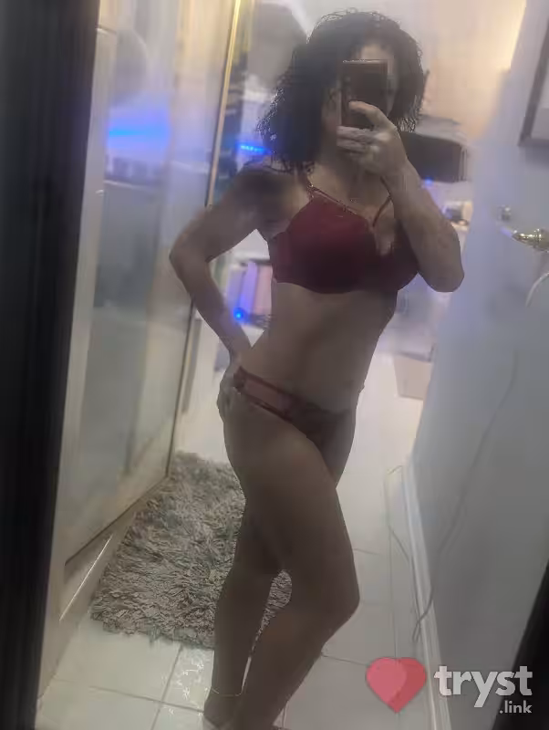 companion/Massage/S&M Lilliana in Charleston, SC