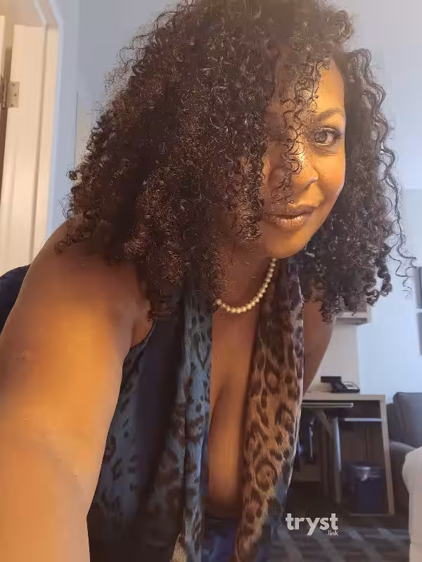 companion/Massage Kiara Kincade in Dallas, TX