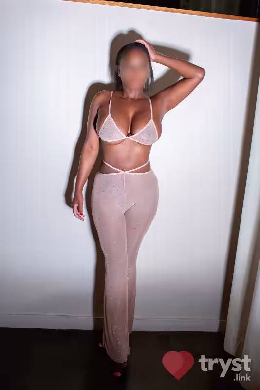 companion Sienna Monet in Dallas, TX