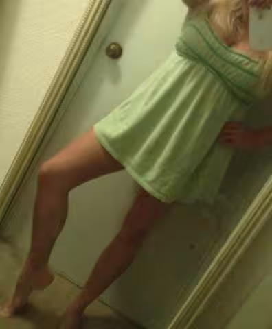 companion Stacey in Jacksonville, FL