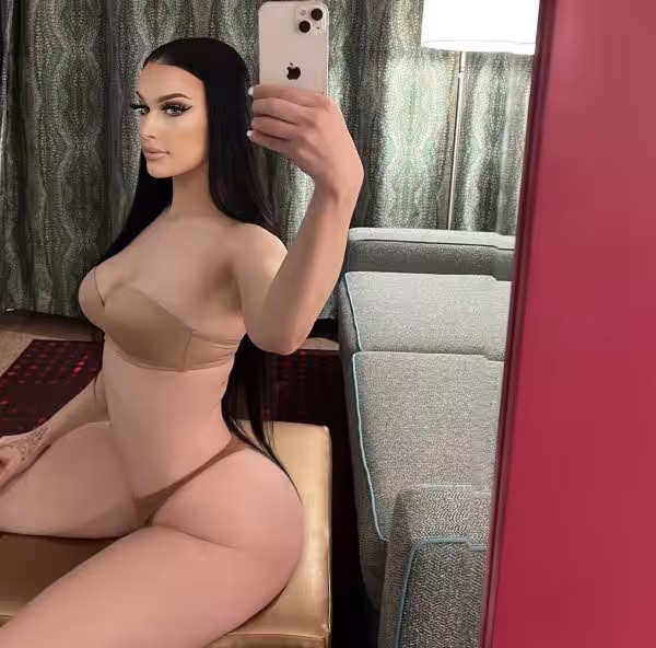companion/Massage/S&M Kim / Chanel in New York City - Manhattan, NY