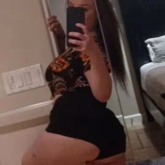 Ashley, photo 8