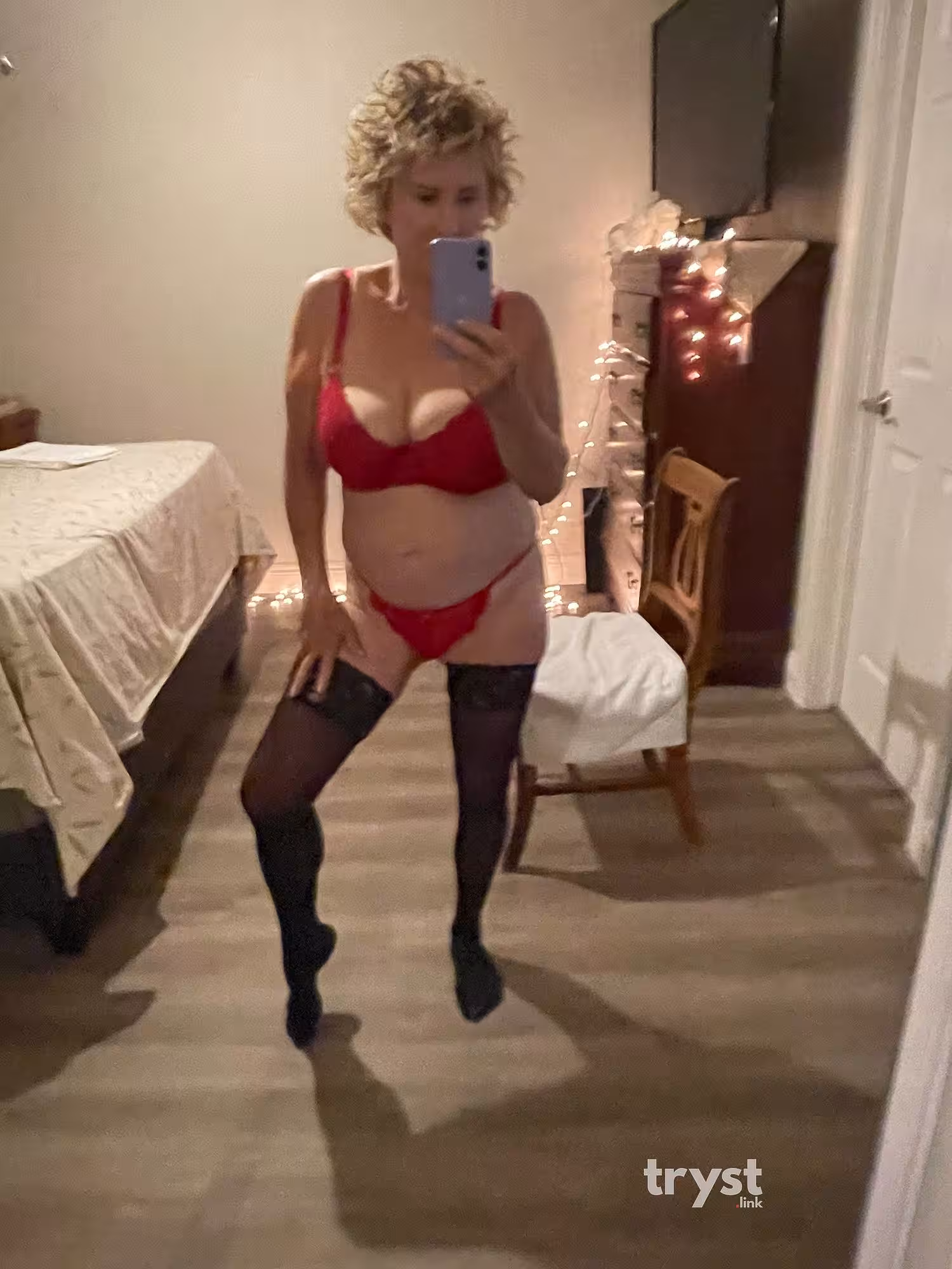 Teddi, escort in Corona, CA