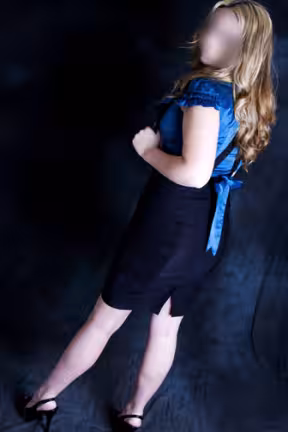 Khloe, escort in Minneapolis, MN