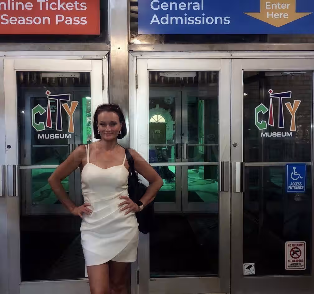 Brooke Monroe, photo 8