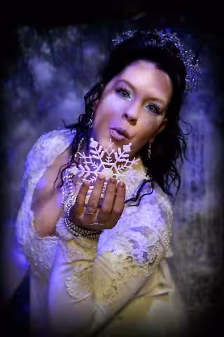 Lea Michaels, photo 3