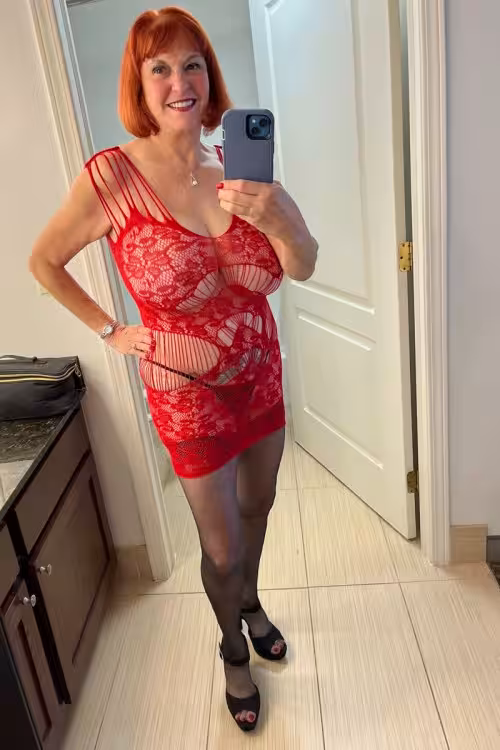 Angie Summers, photo 7