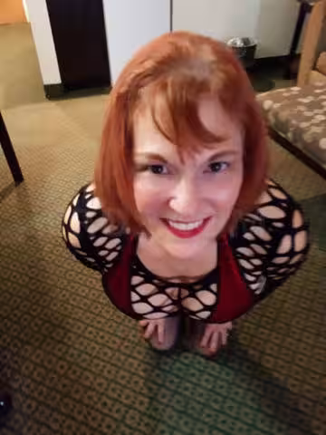 Angie Summers, photo 3