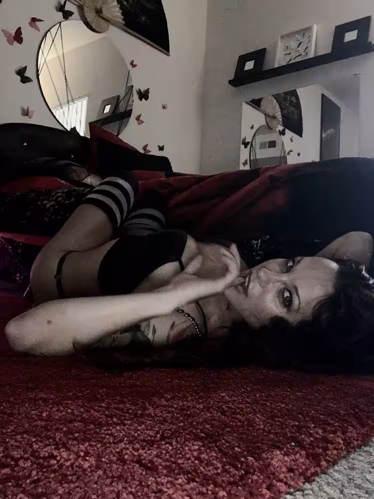 Miss Frenchie Rose / Francesca Comaneci, escort in San Diego, CA