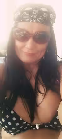 Nikki Love, photo 3