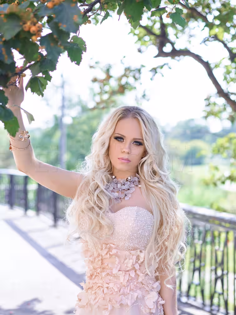 Natasha, photo 6