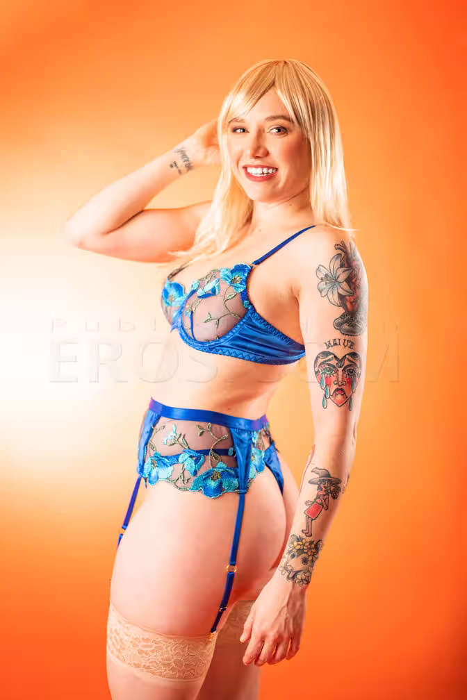 Tracey Sweet, photo 3