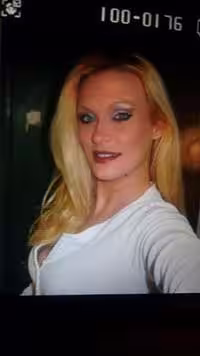 Holly, escort in Akron, OH