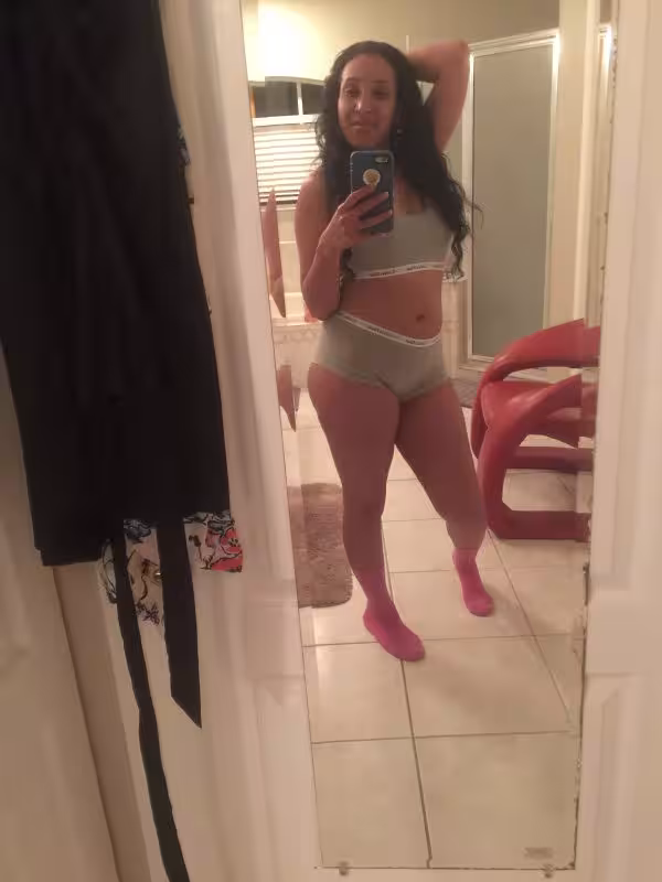Marie, escort in Tampa, FL