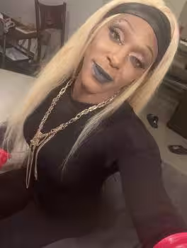 TS Kotton Kandi / Karmin Chanel Wells, photo 2