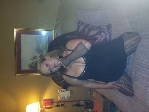 Amber, photo 3