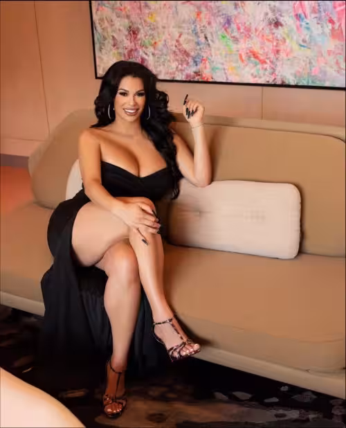 Jasmine Love, photo 7
