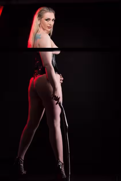 Ruby Enraylls, photo 5