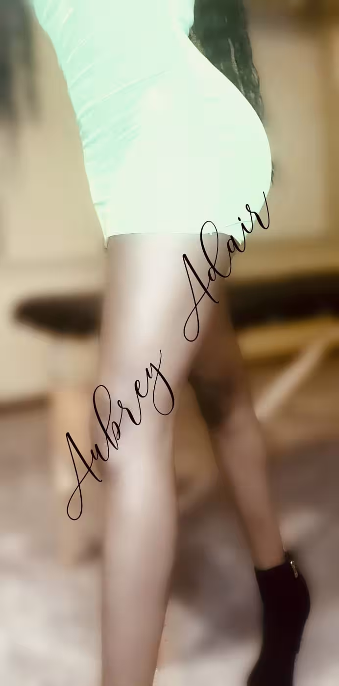 Aubrey Adair / Trya Monroe, photo 4