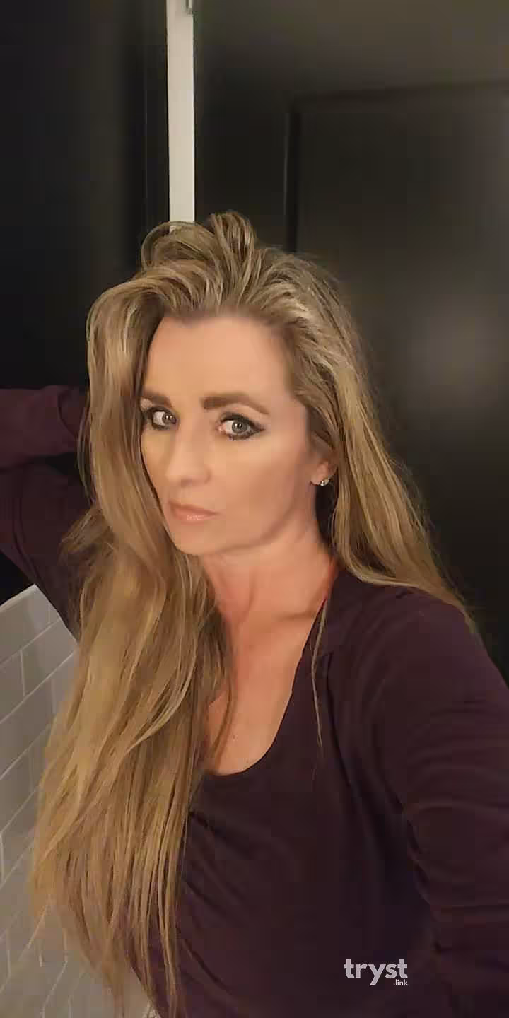 Heidi / Angelina, escort in Santa Monica, CA