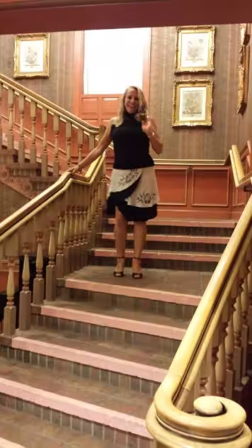 Gina, escort in Detroit, MI