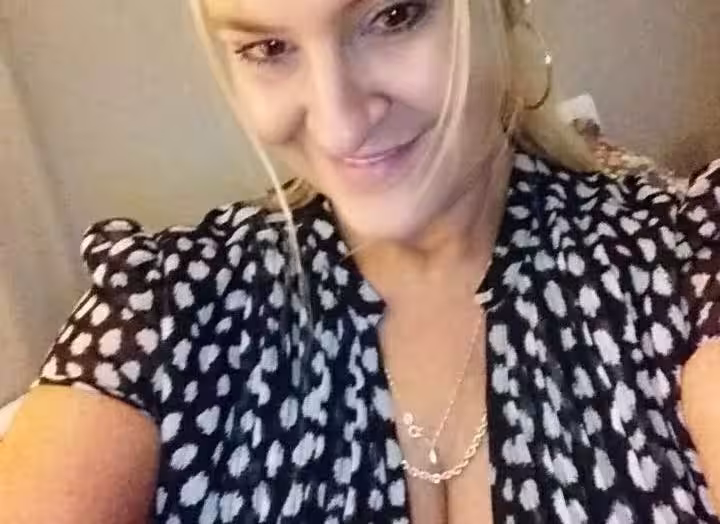 Sara, escort in Charlotte, NC