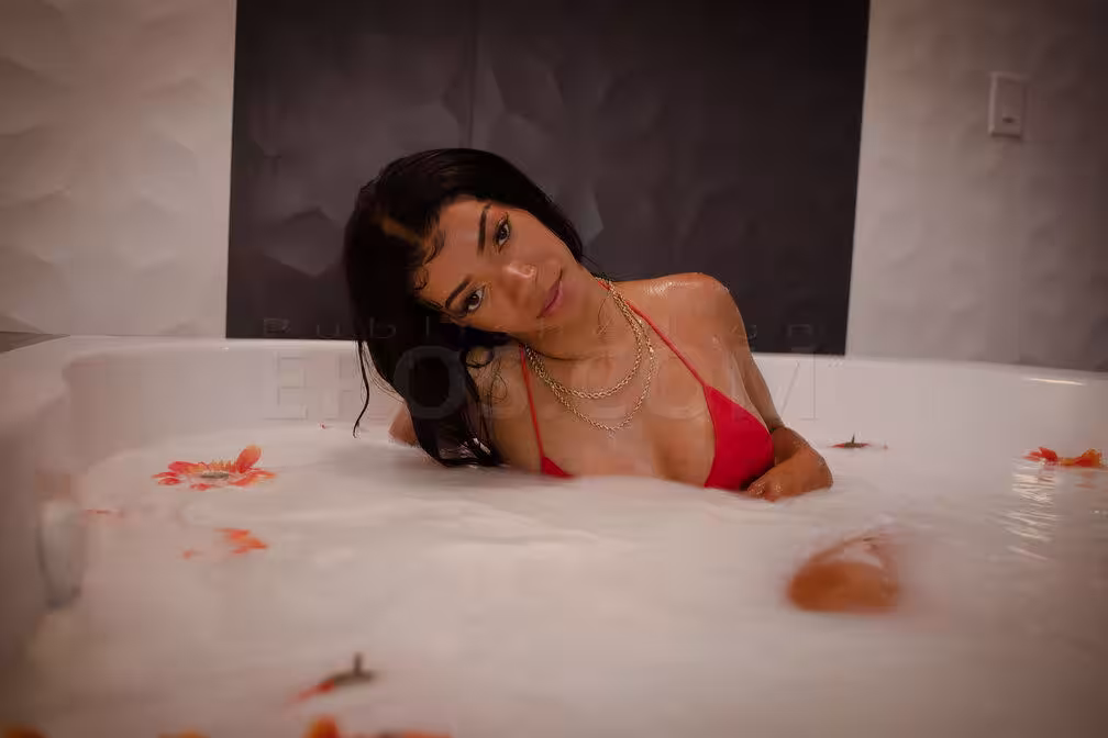 Leah Taylor / Lee, escort in Washington, D.C., DC
