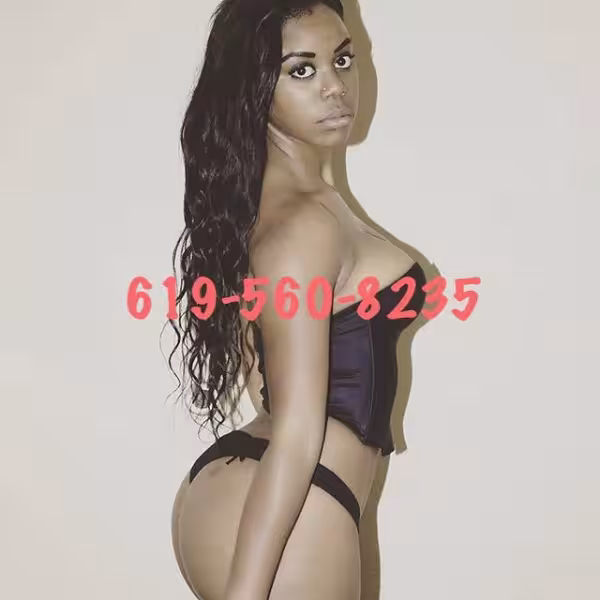 Amiya Dennae, photo 6