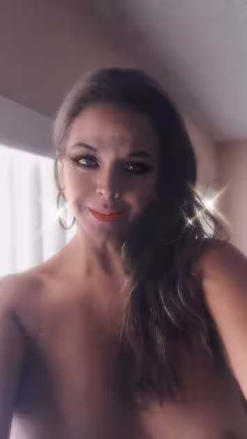 Vivian, photo 3