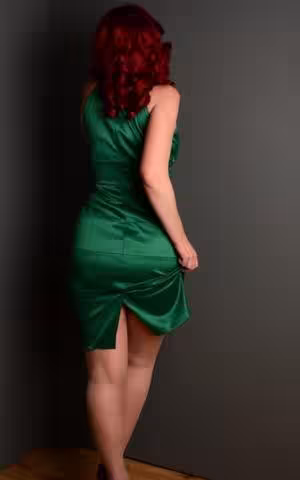 Elle, escort in Chicago, IL