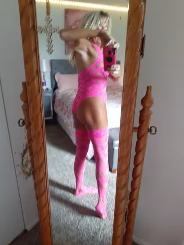 Shelly, photo 7