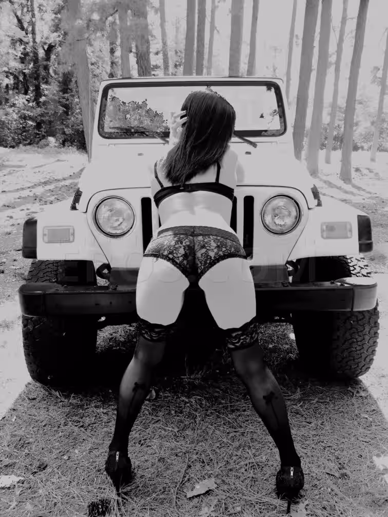 Aria, escort in Charlotte, NC