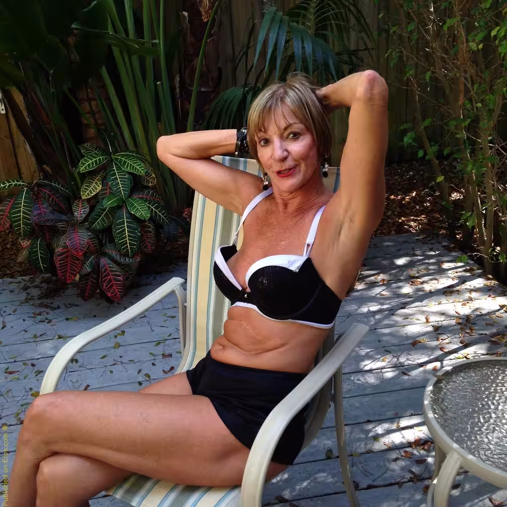 Andee Hart, photo 8