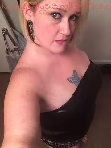 Lilly, escort in Douglasville, GA