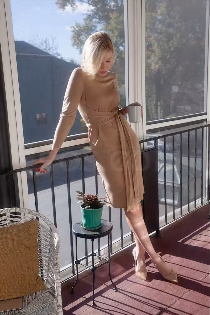 Vivienne Cole, photo 7