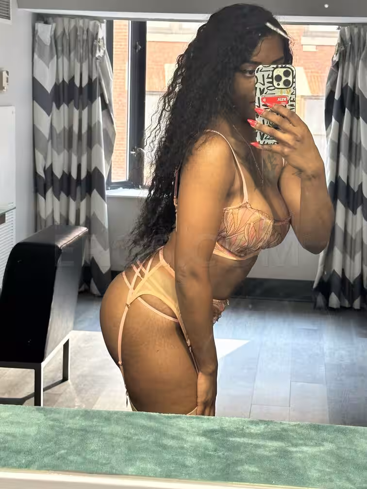 Alycia, escort in Columbia, MD
