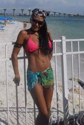 Joie, escort in Tampa, FL