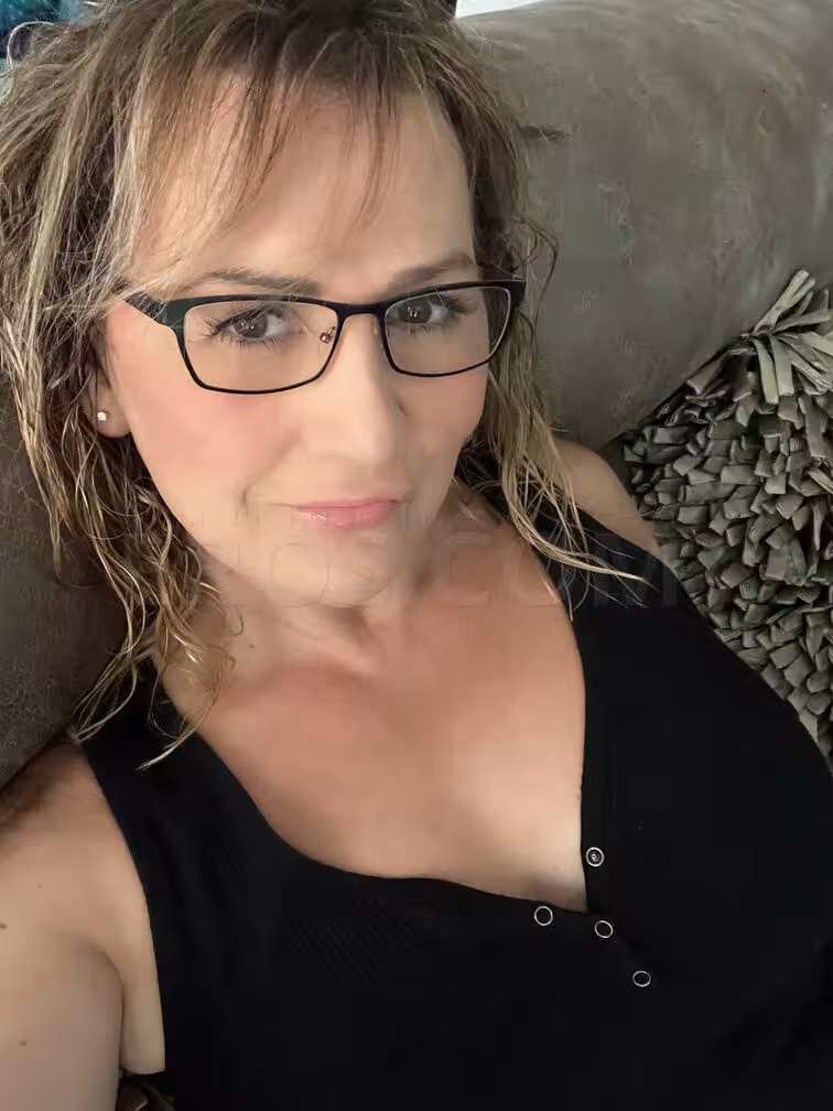 TS Kat Collins, photo 5