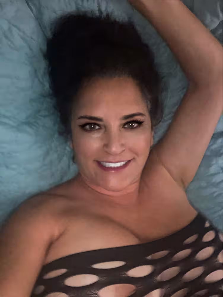 Ava Grant, photo 4