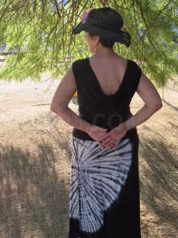 Debra, photo 3