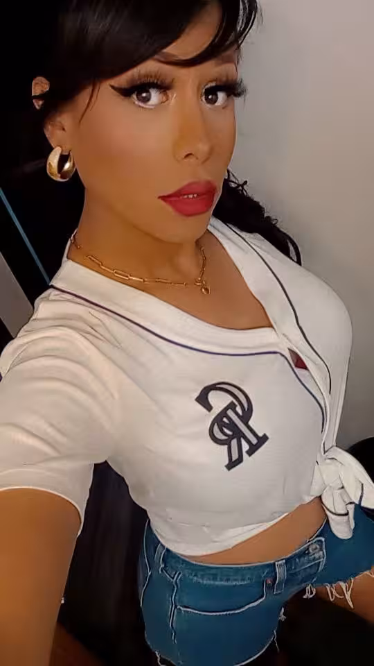 TS Babe Mitzie, photo 5