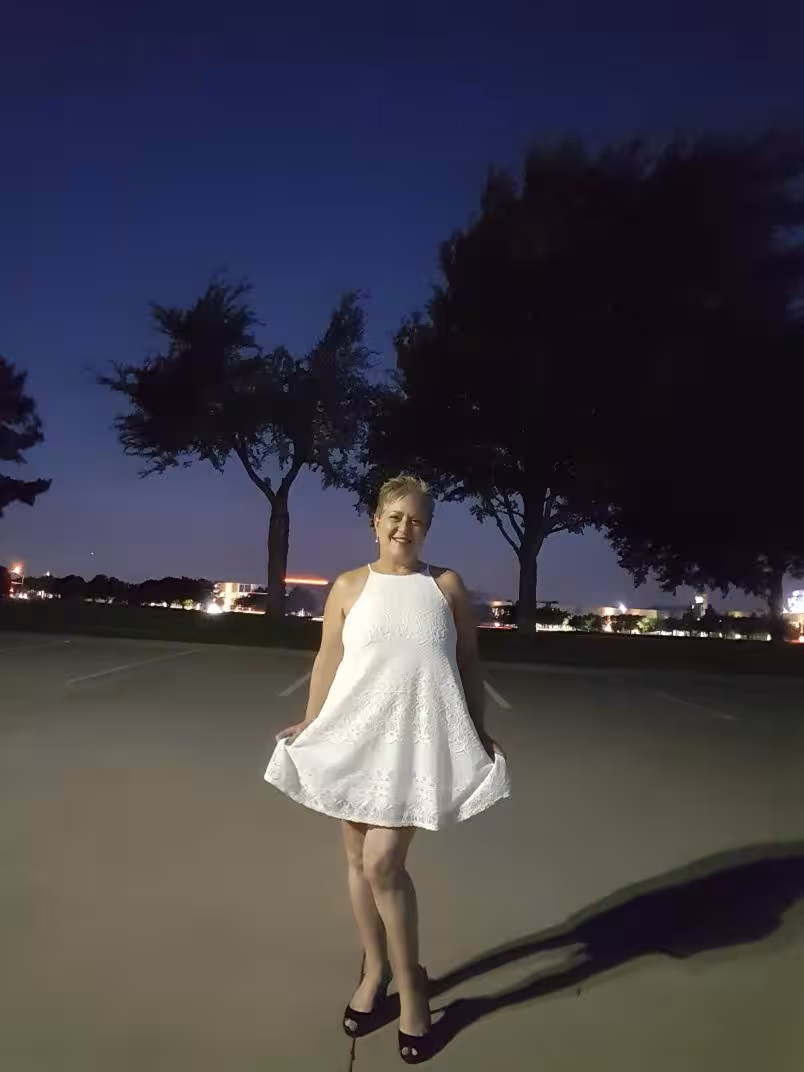 Natalie, photo 10