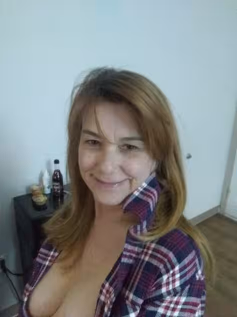 Ashley, escort in Annandale, VA