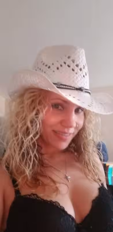 Tori Lynn, photo 10