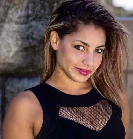 Mindy, escort in Kansas City, MO