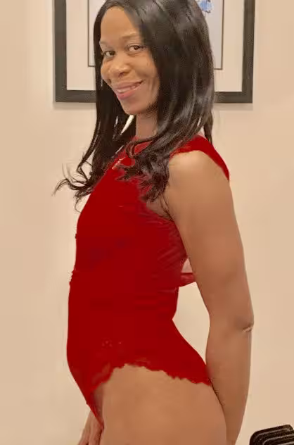 Nicole, photo 4