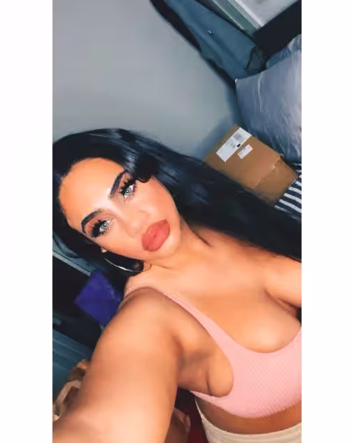 Valentina, escort in Boston, MA