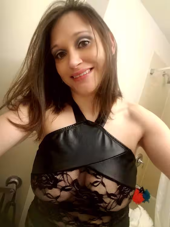 Kira Sweets, photo 2