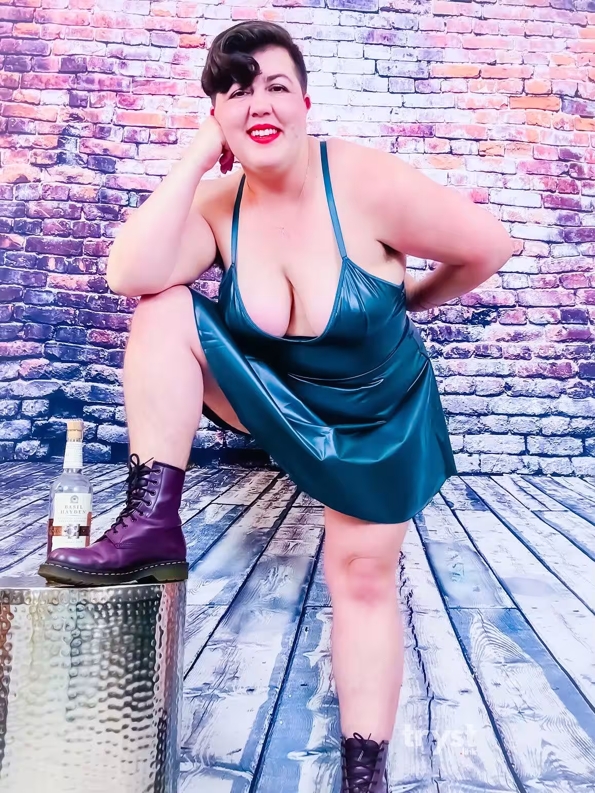 Jade, photo 4