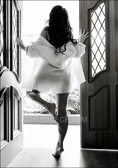 Meghan Mckendrick, photo 2